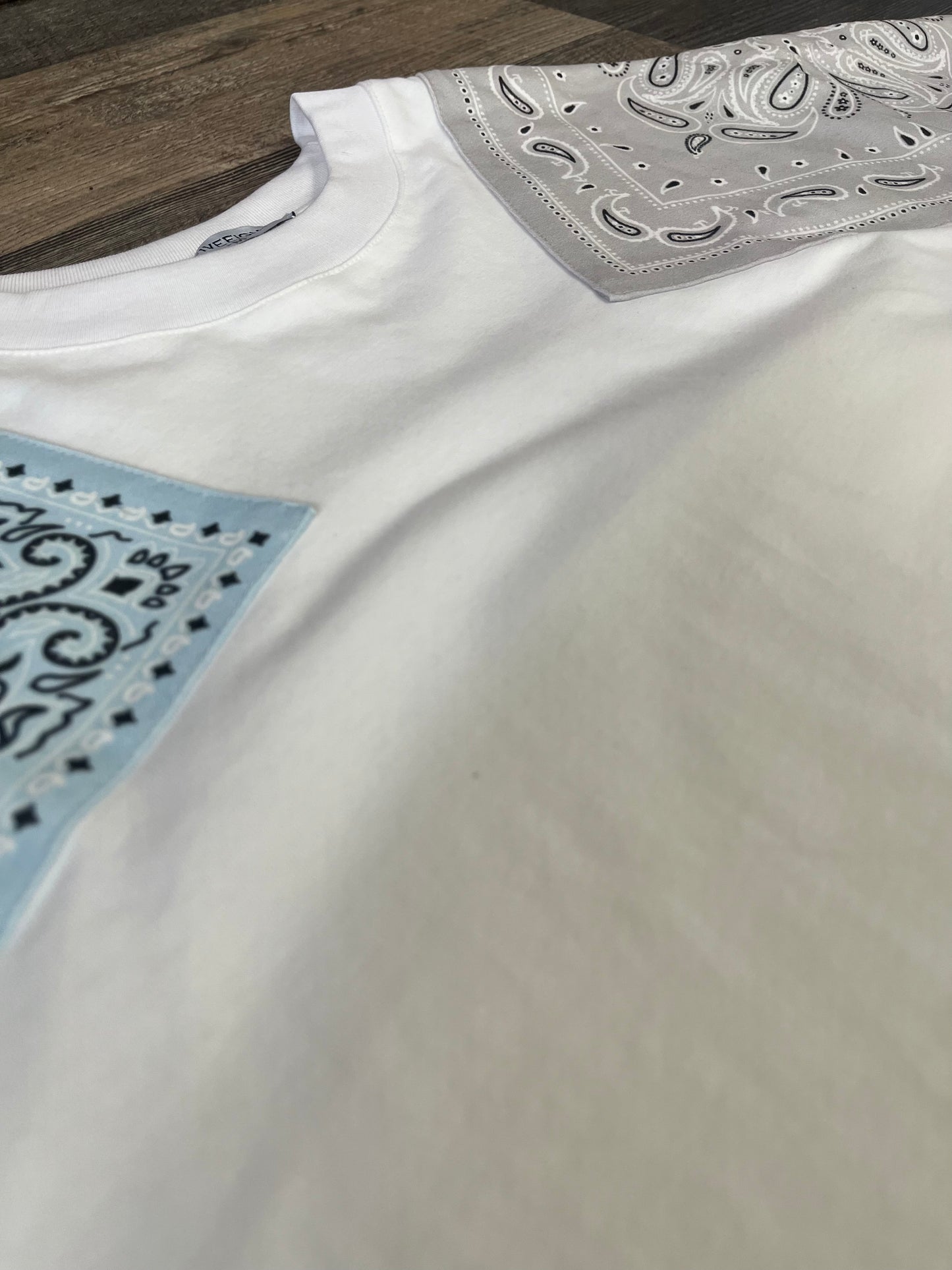 2-Tone Paisley Tee (Blue/Grey)